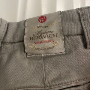 Madame Berwich Pants EUC